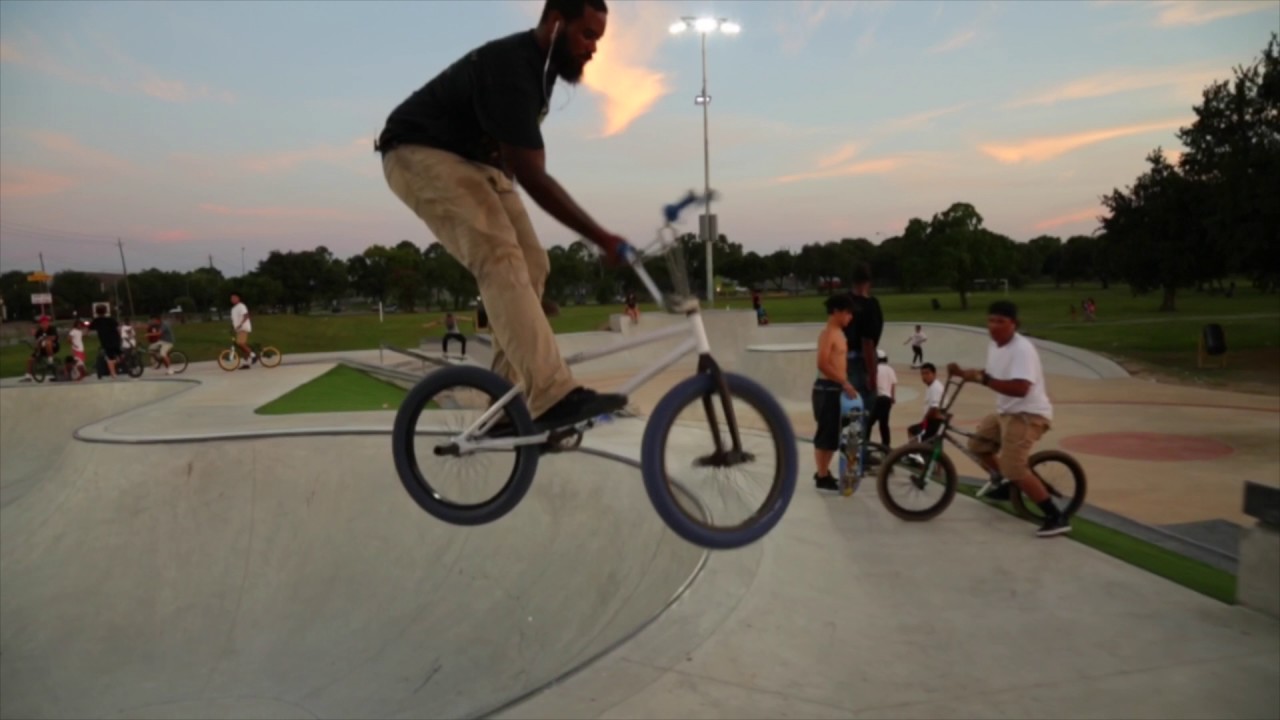 Houston Skate & BMX Bayland Park 2 Wheels Today