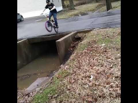 I jupped of a bridge on a BMX