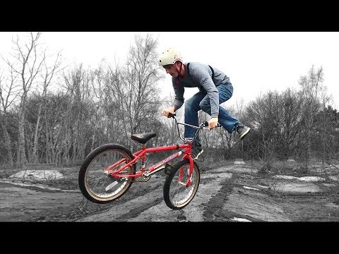 Learning BMX Tricks on an ABANDONED Building!