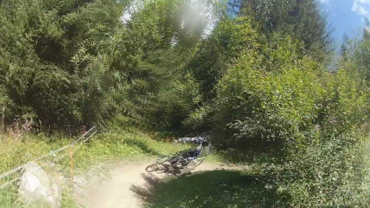 Mountain Bike;DH-Verbier(Team Royal Joke avec la GoPro)