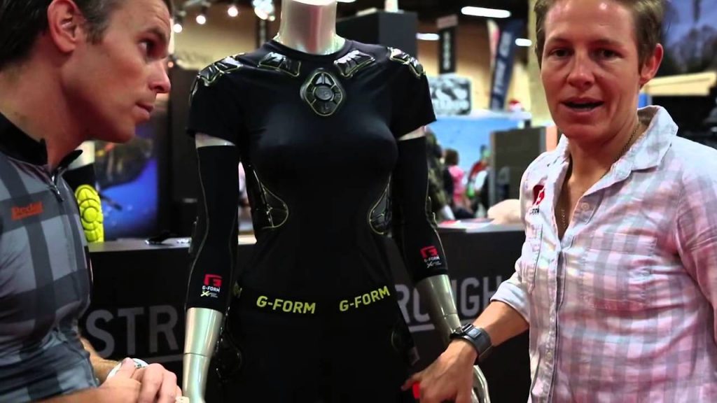 How to mountain bike pads G-Form 2 - Interbike 2015