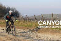 Canyon Neuron CF SLX 9.0 LTD: Trail Bike agile e scattante