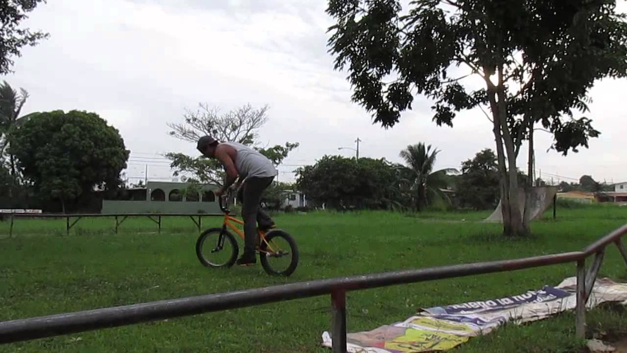 Bmx-Ride Arturo Ayala | Mr.SkateRide