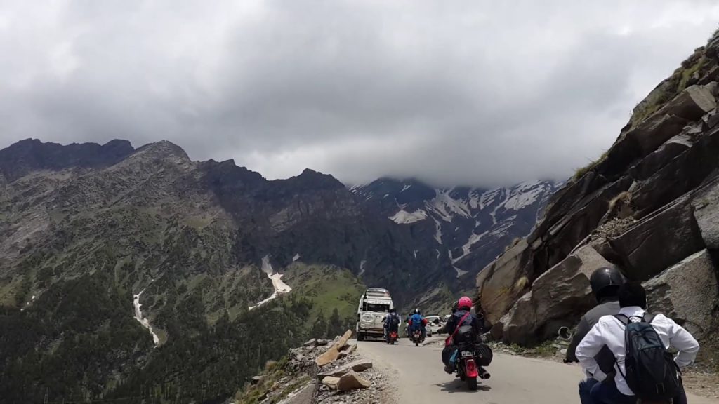 Leh Ladakh Bike Trip | Manali to Rohtang Pass |